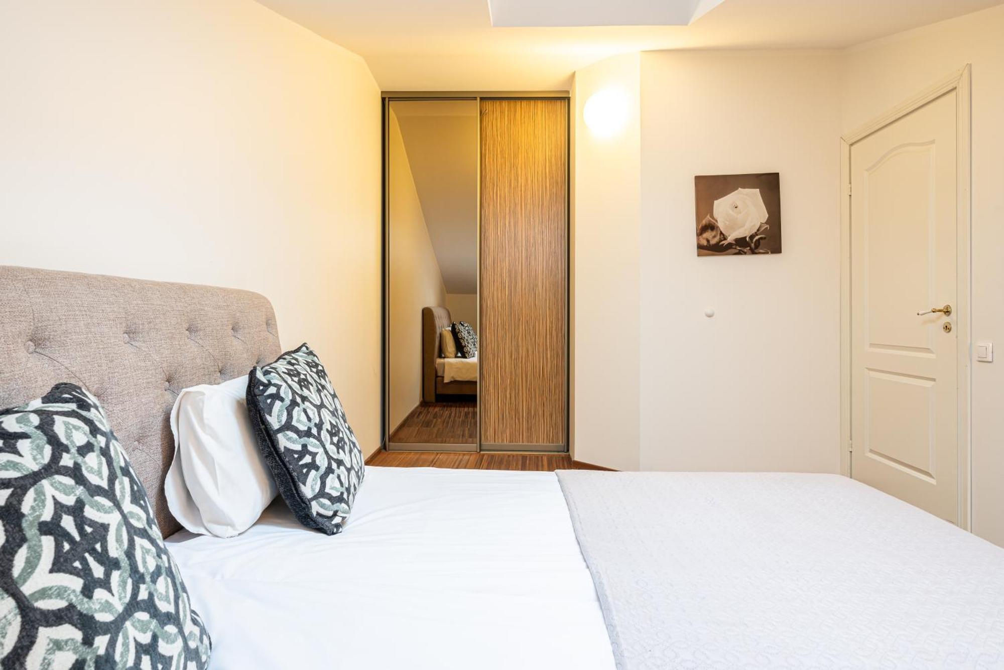 Yoga Residence Apartments Tallinn Kültér fotó